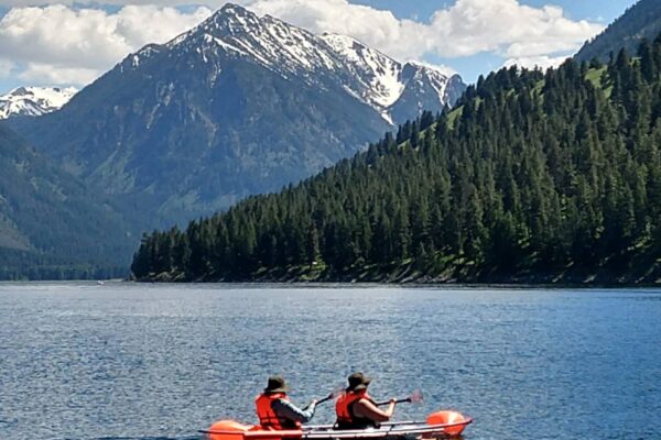 Glass-Bottom Kayak Tours & Rentals on Wallowa Lake | JO Paddle