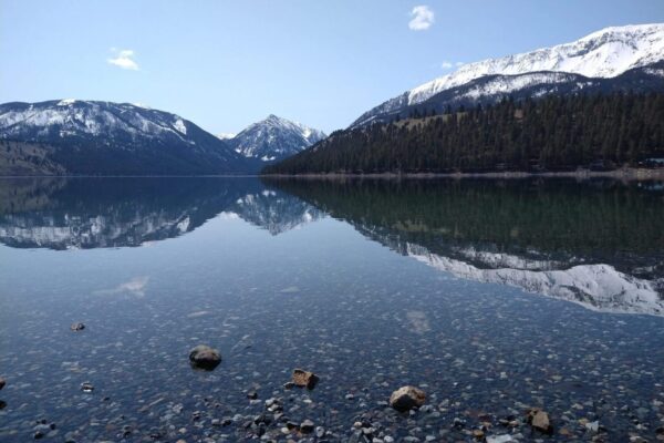 Glass-Bottom Kayak Tours & Rentals on Wallowa Lake | JO Paddle